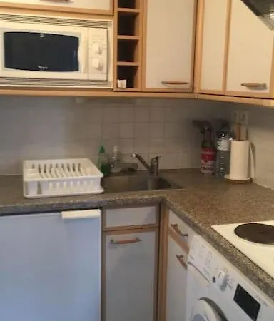 Joli Port Azur Climatise A Golfe -juan En Front De Vallauris