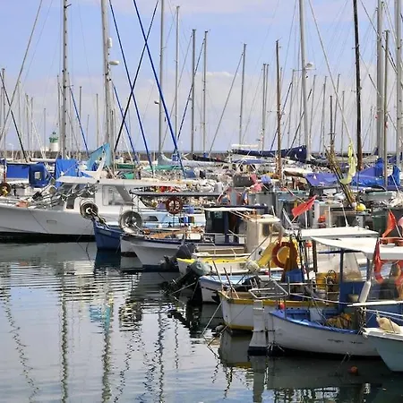 Joli Port Azur Climatise A Golfe -juan En Front De Apartamento Vallauris