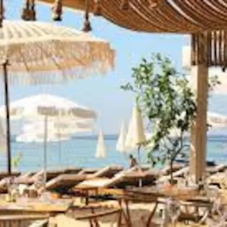 شقة Joli Port Azur Climatise A Golfe -juan En Front De